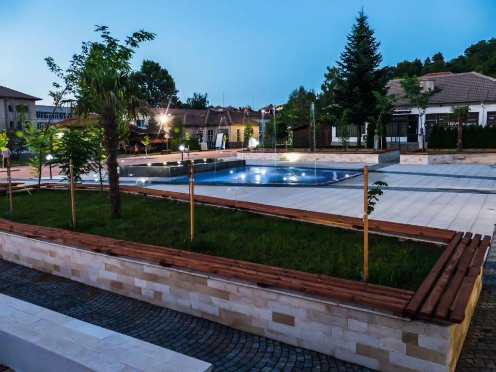 Бялата Къща Hotel Chakalarovo Buitenkant foto